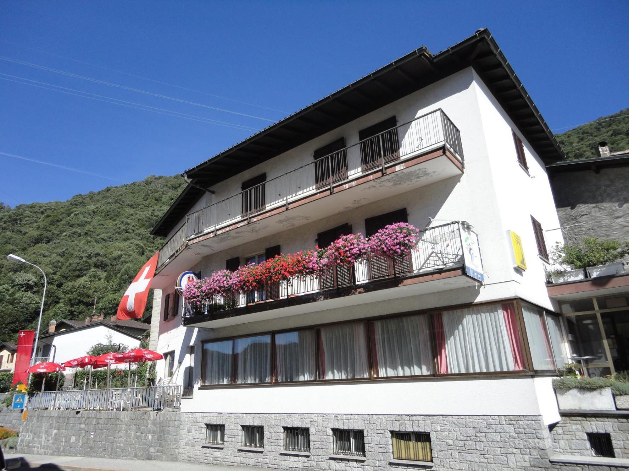 Ristorante Vedeggio Hotel Isone ภายนอก รูปภาพ